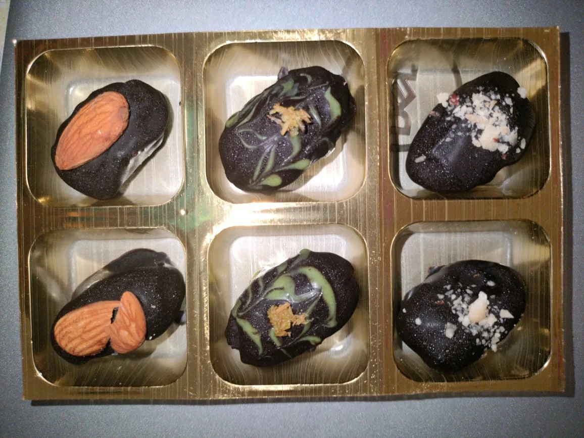 Chocolyte assorted chocolate dates